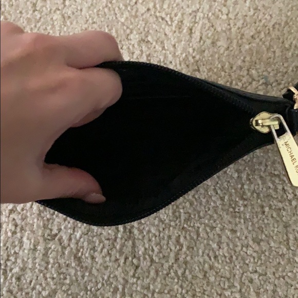 Micheal Kors Wristlets - Picture 4 of 5